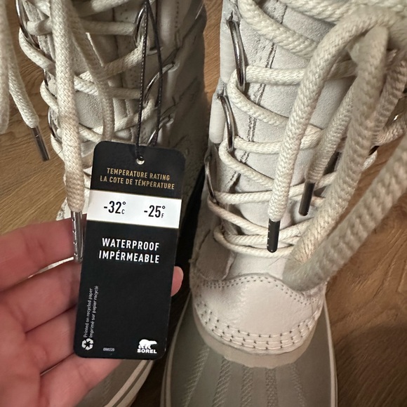 Sorel Joan of Arctic Women's Beige Winter Boots with Faux Fur Trim - Picture 2 of 4